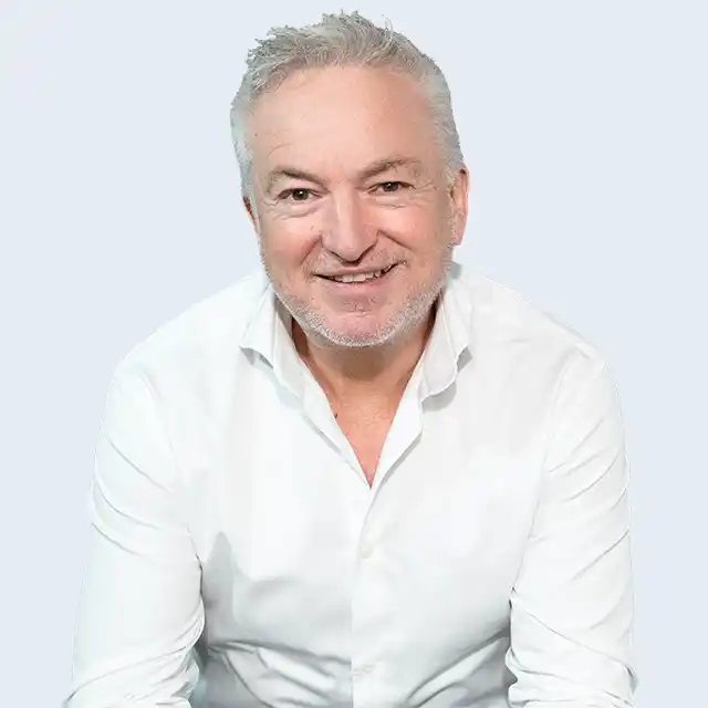 Xait Headshots-8-Kevin-Geraghty-light-blue-640x640