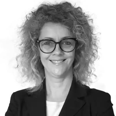 Delphine-Repetylo-Europcar-1670066086207-bw-transparent-400x400
